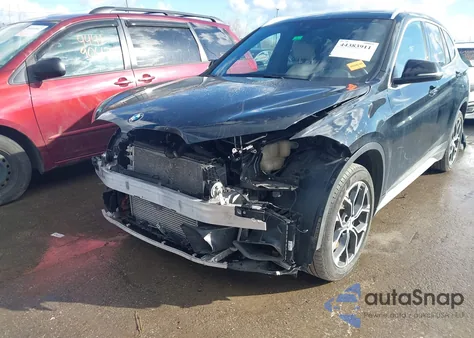 2021 BMW X1 Sdrive28I z USA, uszkodzony, nr VIN WBXJG7C06M5T57439